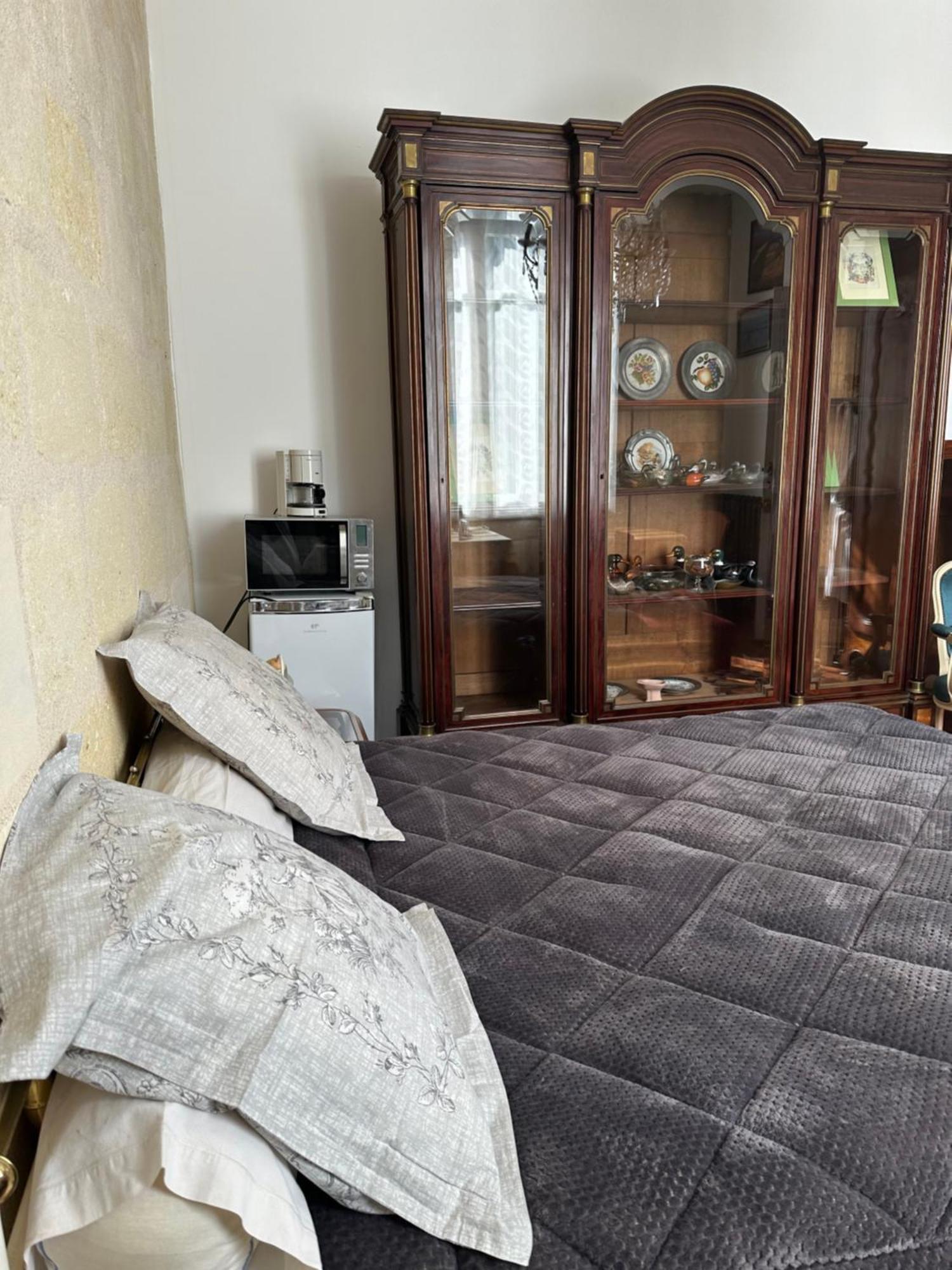 Violette Daire Bordeaux Dış mekan fotoğraf