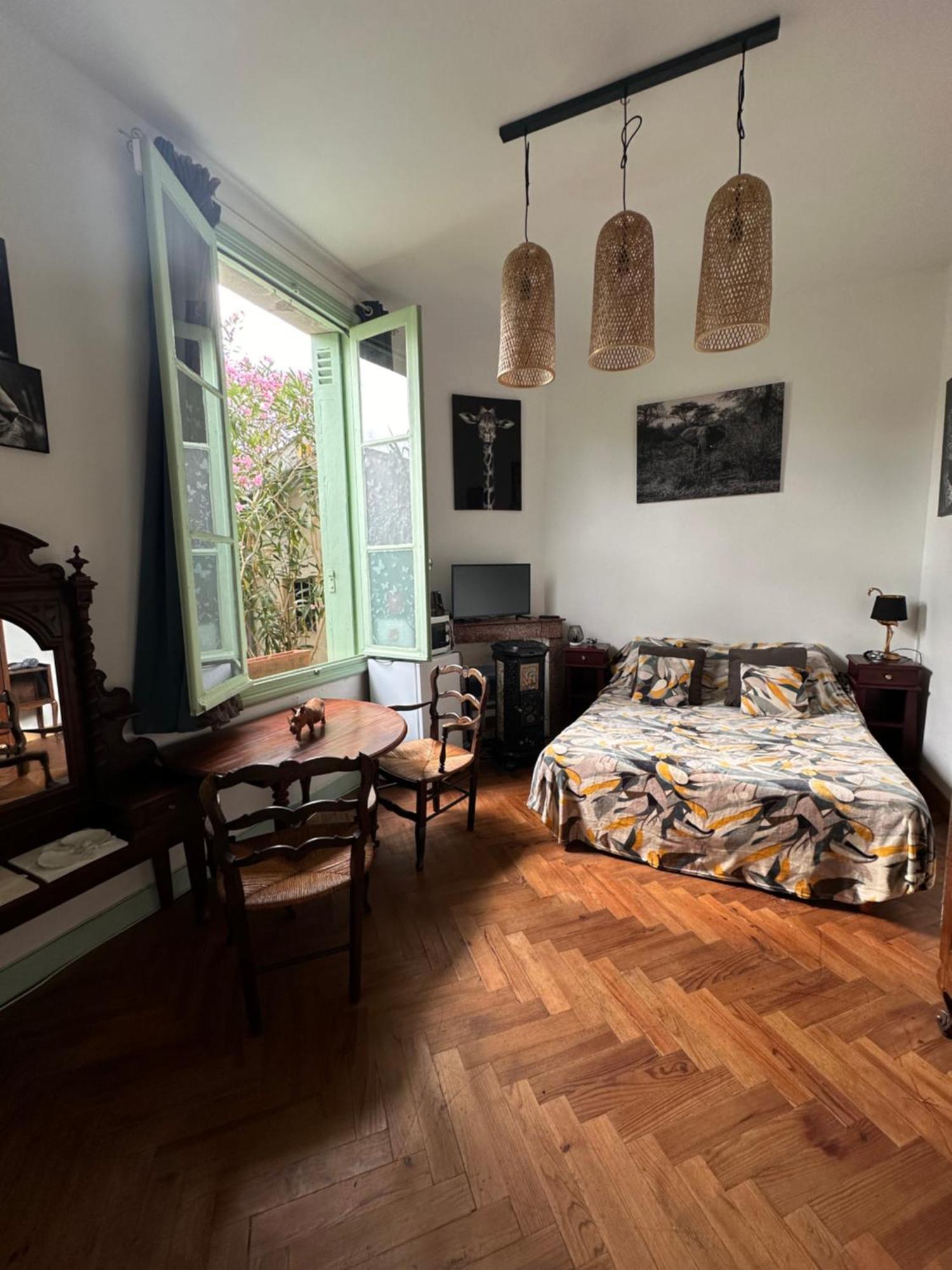 Violette Daire Bordeaux Dış mekan fotoğraf