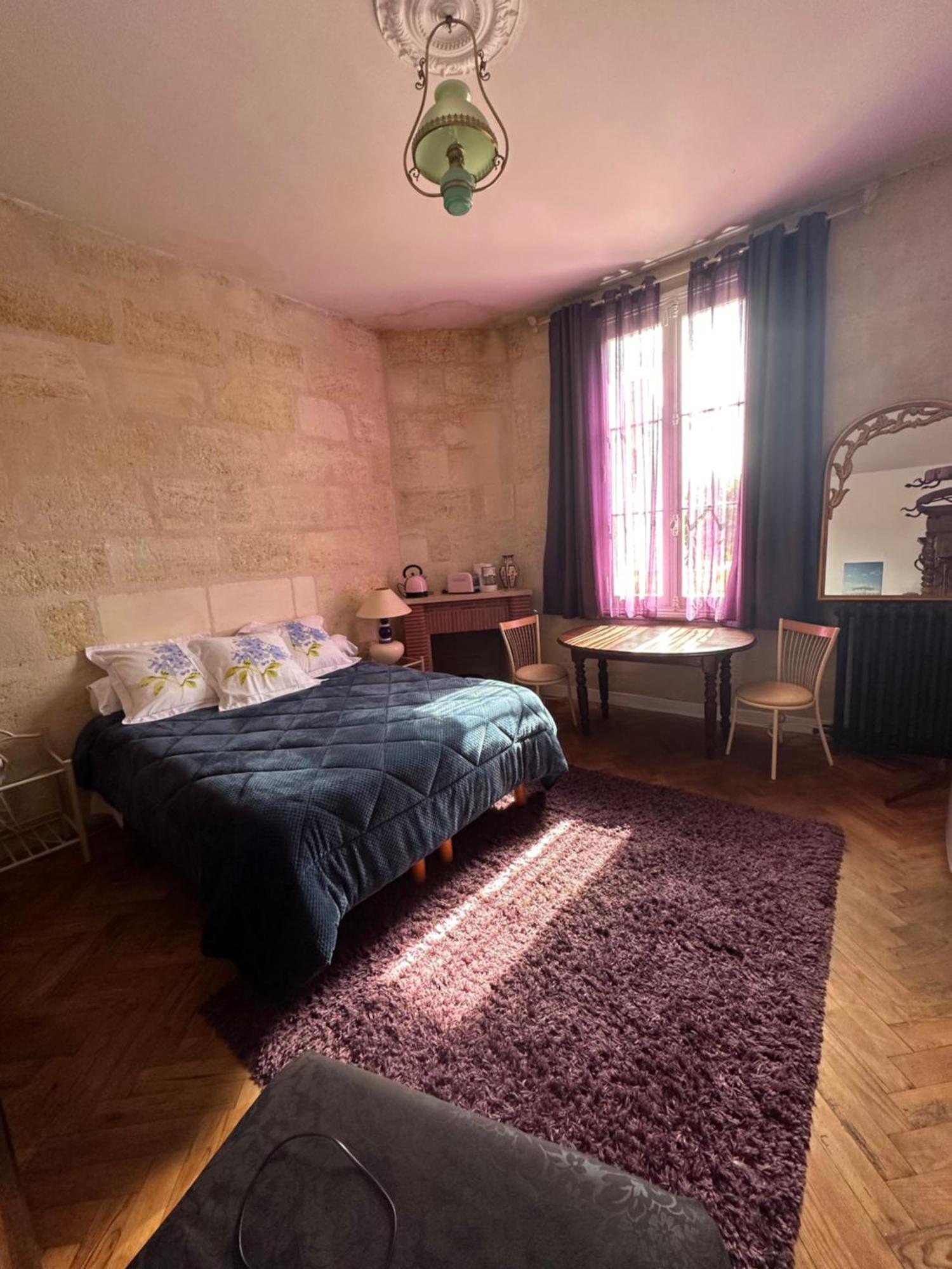 Violette Daire Bordeaux Dış mekan fotoğraf
